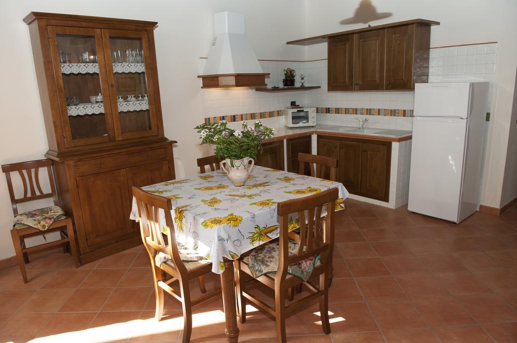 דירות קזאל ולינו Casa Lippi חדר תמונה
